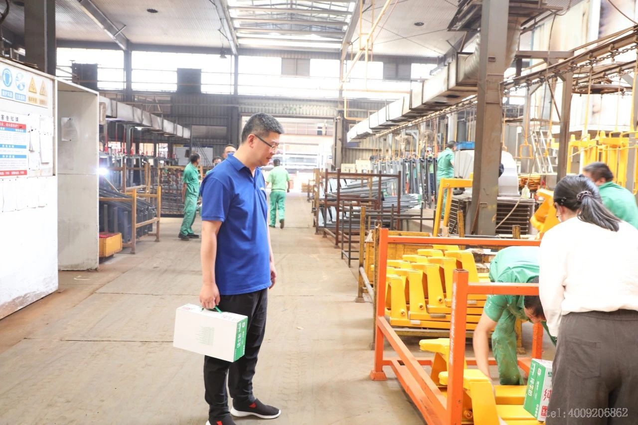 公司領(lǐng)導(dǎo)深入一線慰問員工，傳遞溫暖關(guān)懷(圖4)